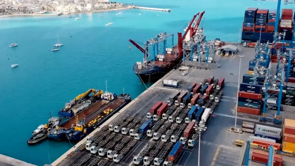 Why Shipping Delays Matter in Bitumen Supply